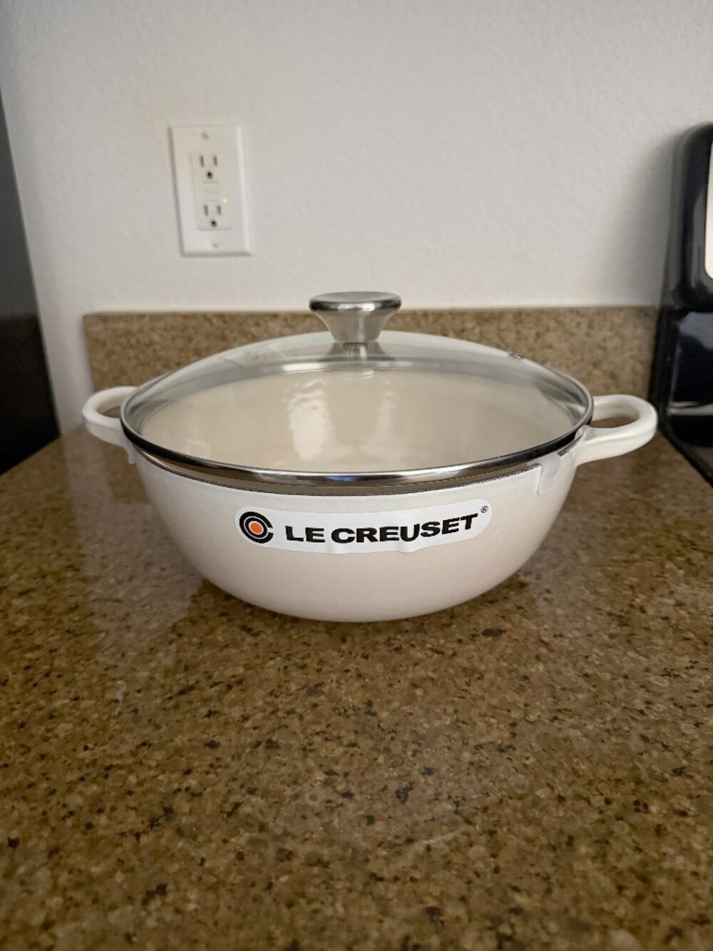 Le Creuset 3.5Qt Meringue Soup Pot with Glass Lid